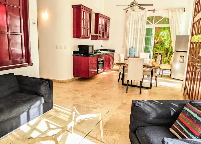 Castillo Playacar Fase 1 9br 3kitchen Pool Walk To 5th Ave 25max Playa del Carmen